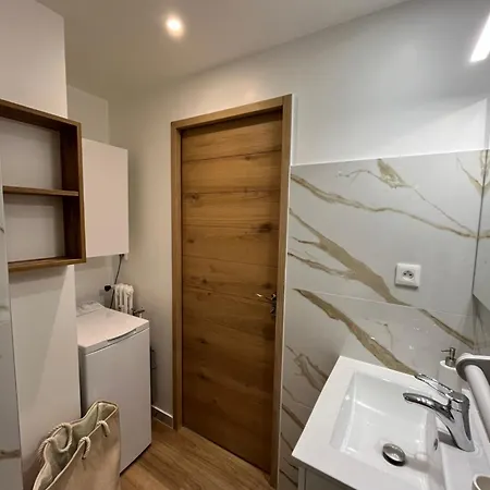 Studio Renove Au Coeur De * Menton